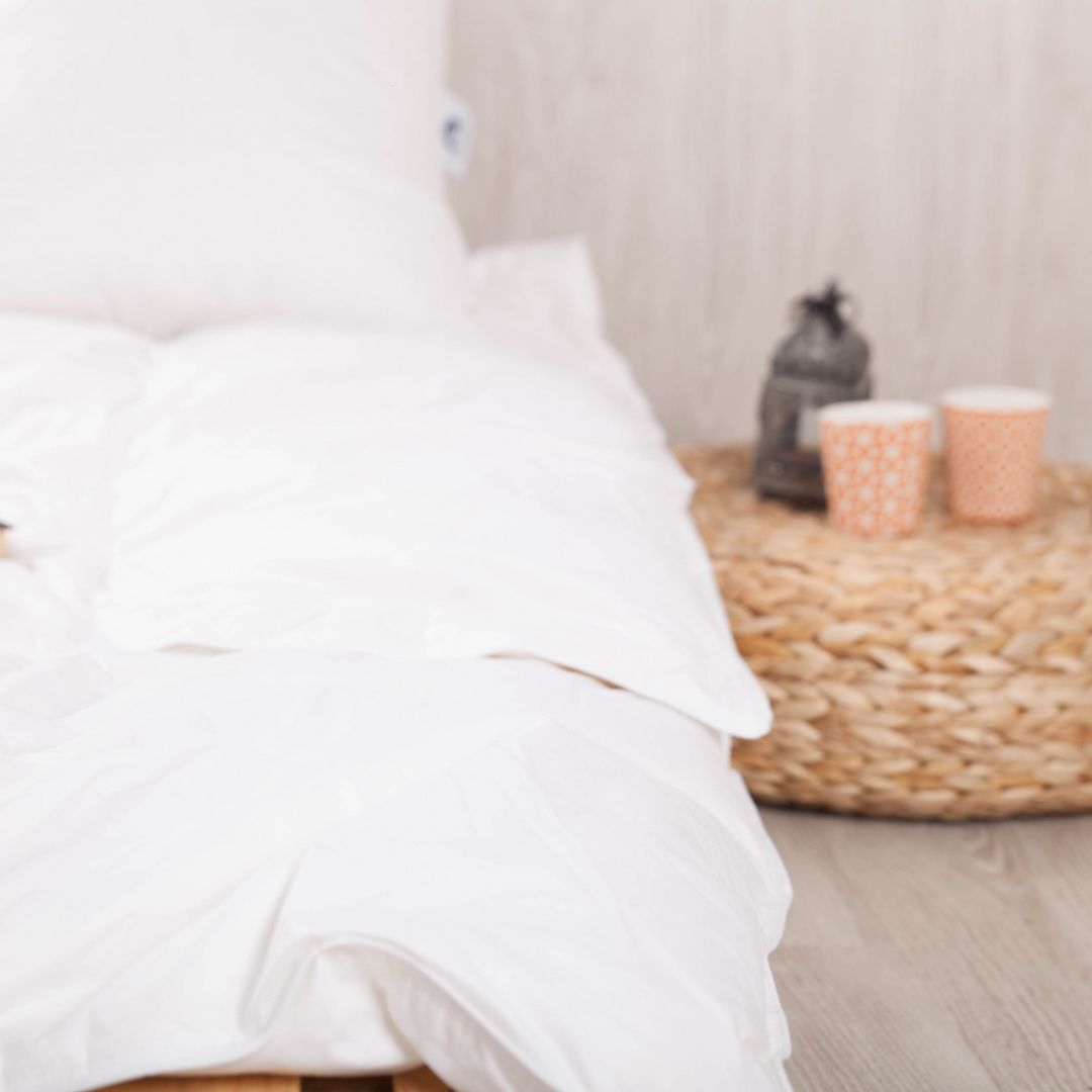 EDREDÓN NÓRDICO 90% Plumón y 10% Pluma y Tejido de Algodón Plumino