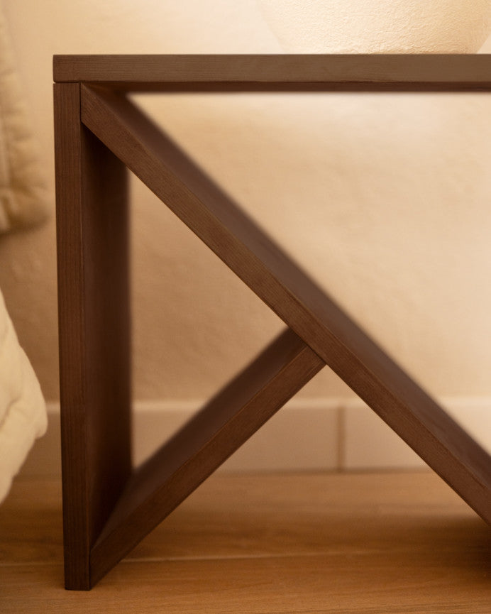 Mesita de Noche de Madera Natural Maciza Tossa en varios colores y medidas