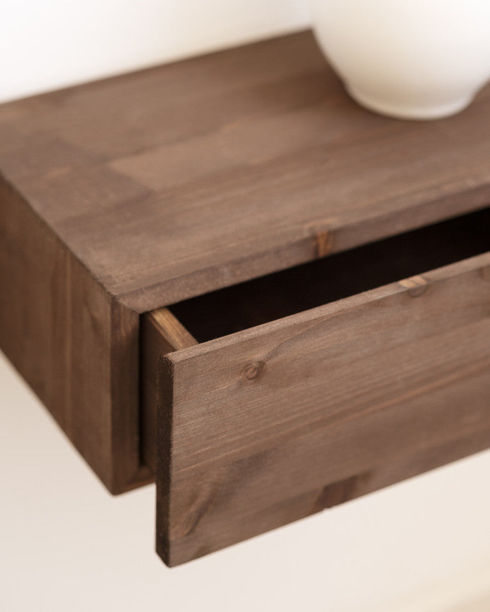 Mesita de noche s'Agaro de madera natural en varios colores