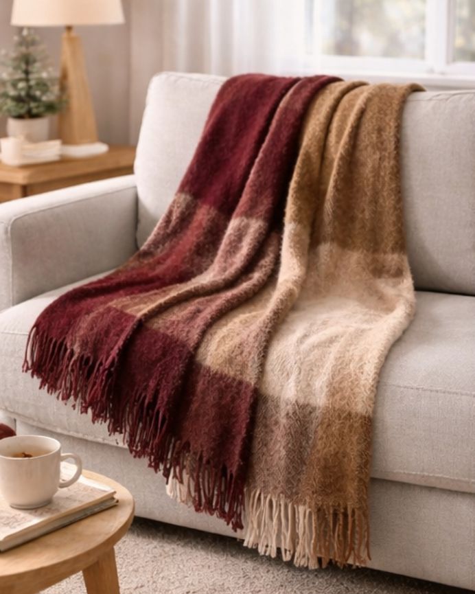 Manta para sofá de cuadros granate 125x150cm