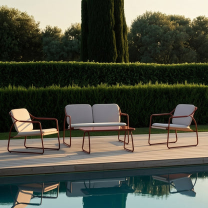 Conjunto de jardín de acero de exterior en color burdeos