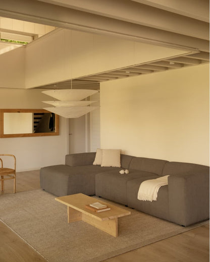 Alfombra de lana marrón topo