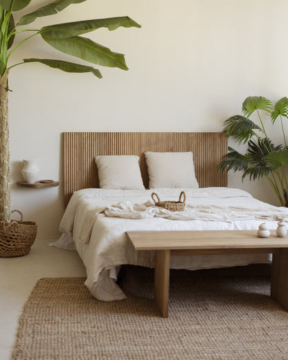 Cabecero Calella, de madera maciza en varios colores y medidas