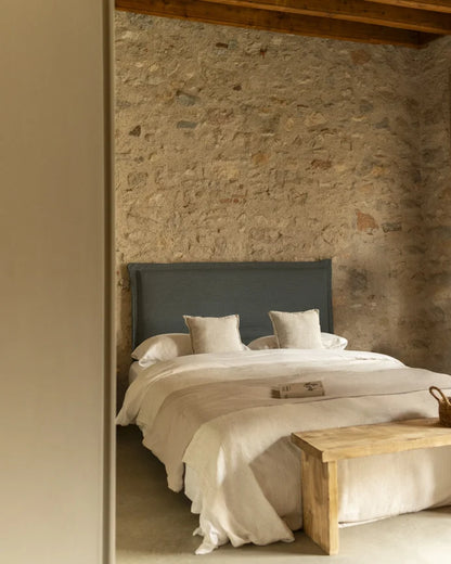 Cabecero tapizado de lino Tavertet en varios colores y medidas