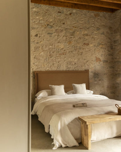 Cabecero tapizado de lino Tavertet en varios colores y medidas