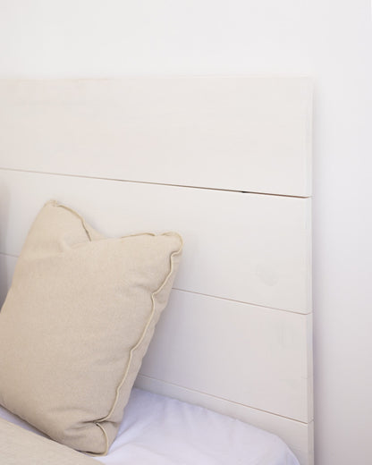 Cabecero Begur de madera maciza en varios colores y medidas