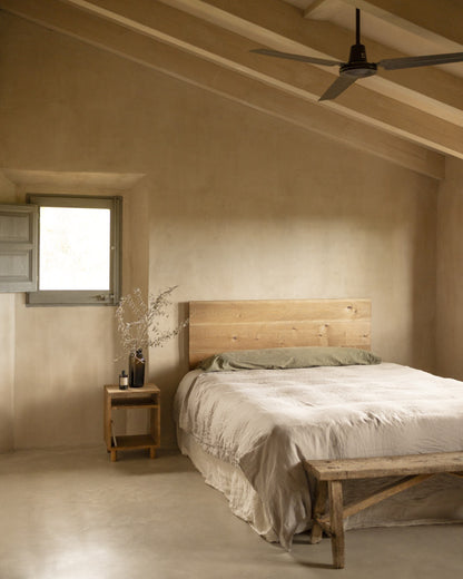 Cabecero Begur de madera maciza en varios colores y medidas