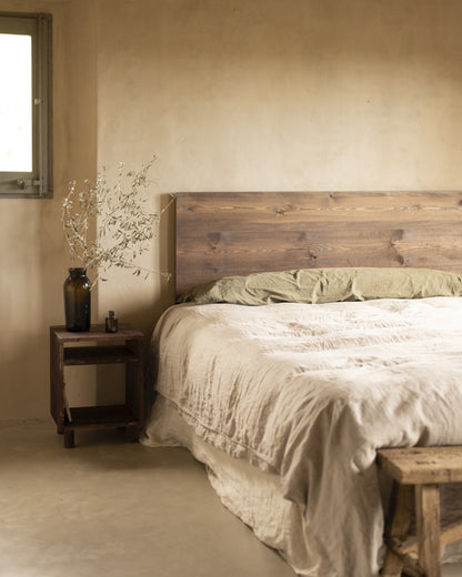 Cabecero Begur de madera maciza en varios colores y medidas