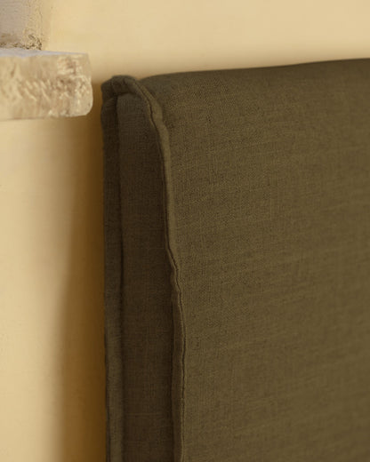 Cama con Canapé y Cabecero desenfundable de Lino Besalú