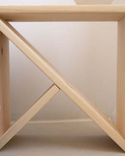 Pack de 2 Mesitas de Noche de Madera Natural Maciza Tossa en varios colores y medidas