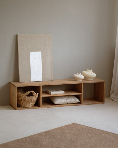 Mueble TV de madera maciza en color roble medio de 160x40cm