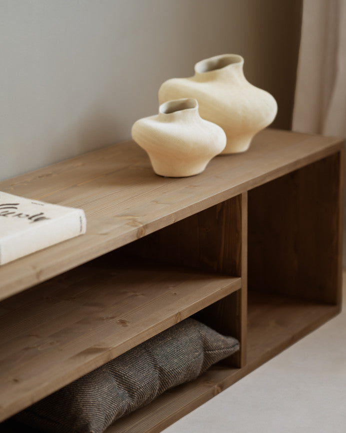 Mueble TV de madera maciza en color roble medio de 160x40cm