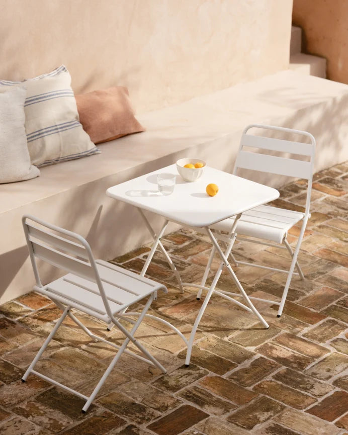Set de 2 sillas y mesa para exterior, de aluminio en Blanco mate