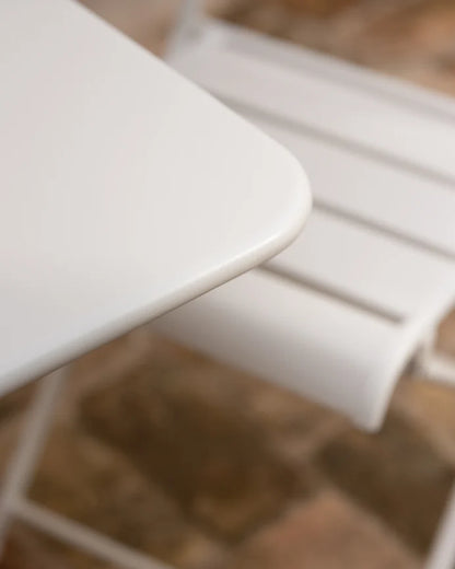 Set de 2 sillas y mesa para exterior, de aluminio en Blanco mate