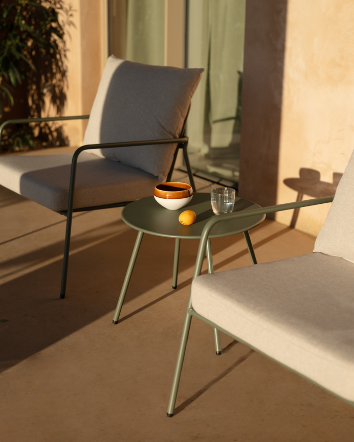 Set de Exterior en Acero Verde Mate: Mesa de Centro y 2 Butacas