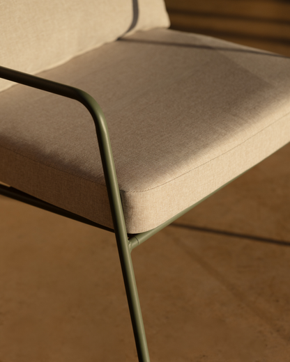Set de Exterior en Acero Verde Mate: Mesa de Centro y 2 Butacas