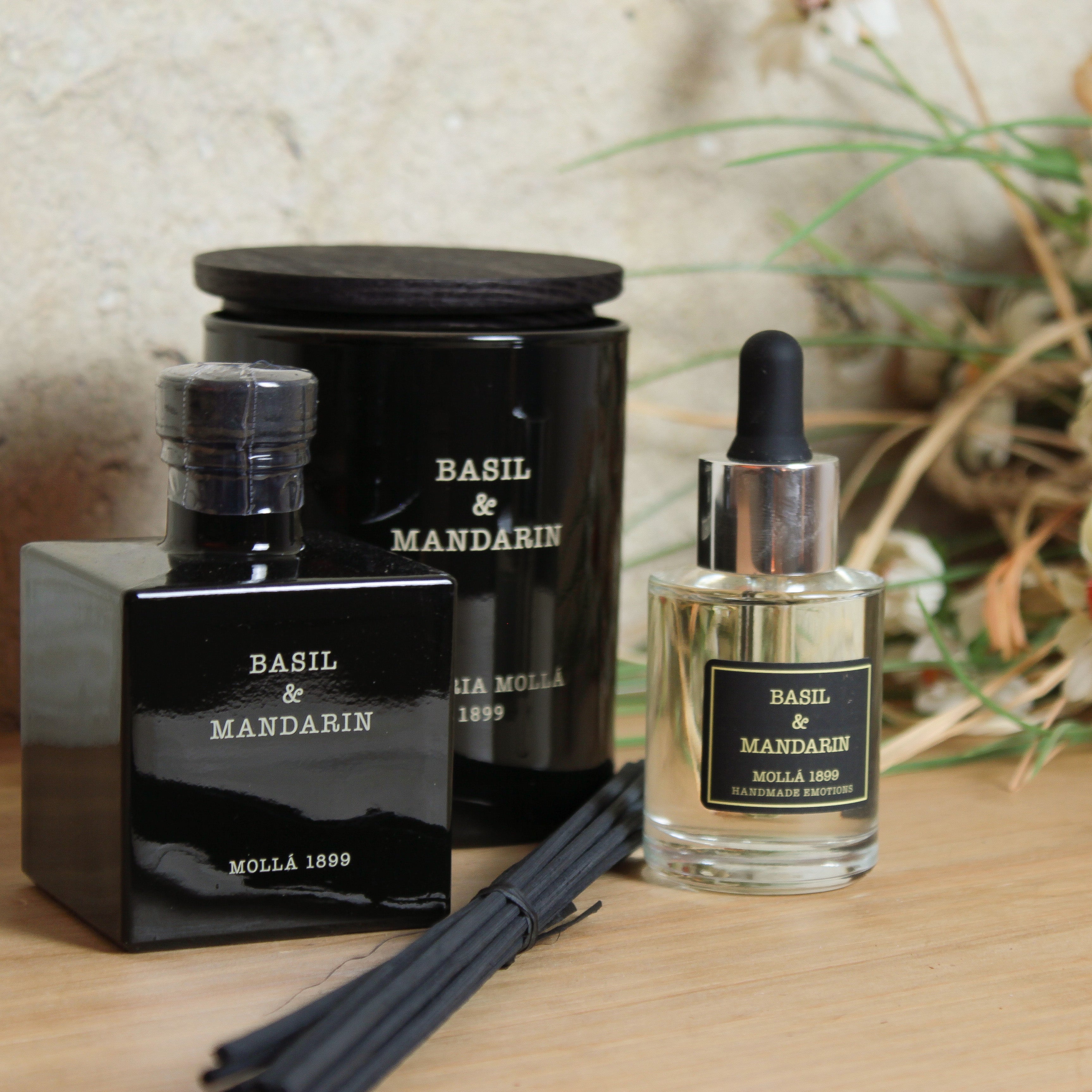 Vela Artesanal Basil & Mandarin Cereria Mollá 230 grs